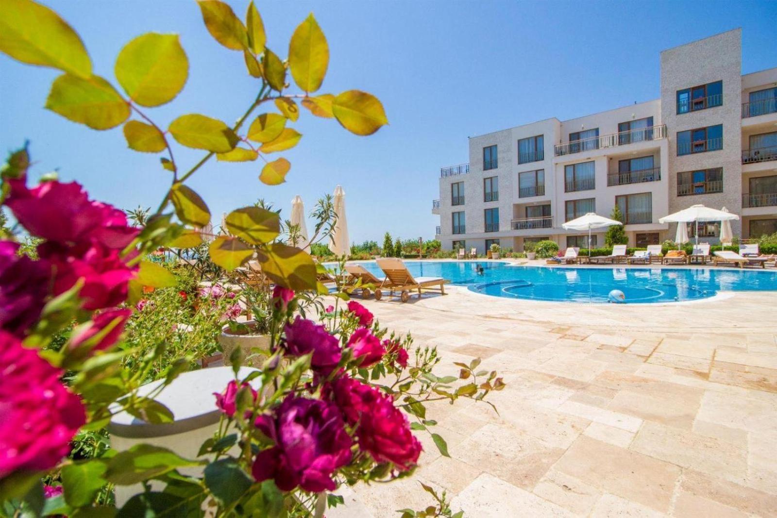 Diamond Beach Apartment 2 Room Burgas Exterior photo